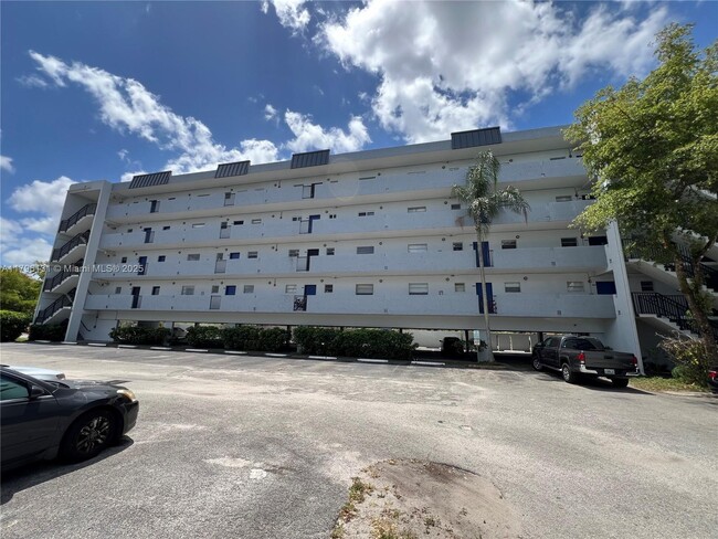 Building Photo - 7501 NW 16th St