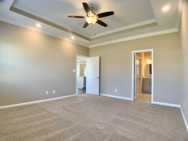 Building Photo - 425 Ayden Ln