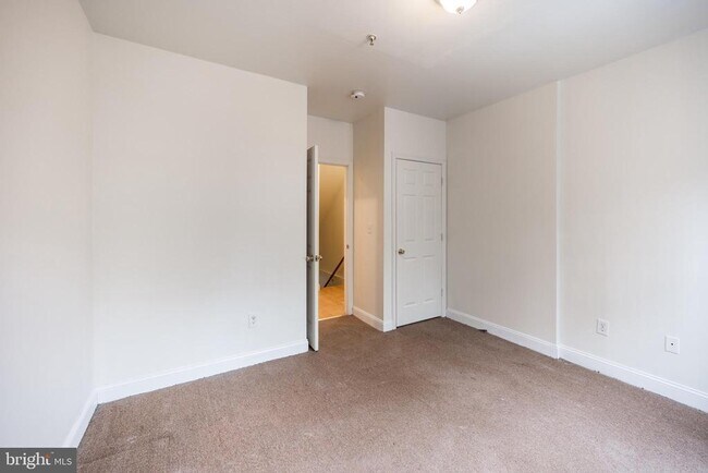 Building Photo - 1927 N 9th St