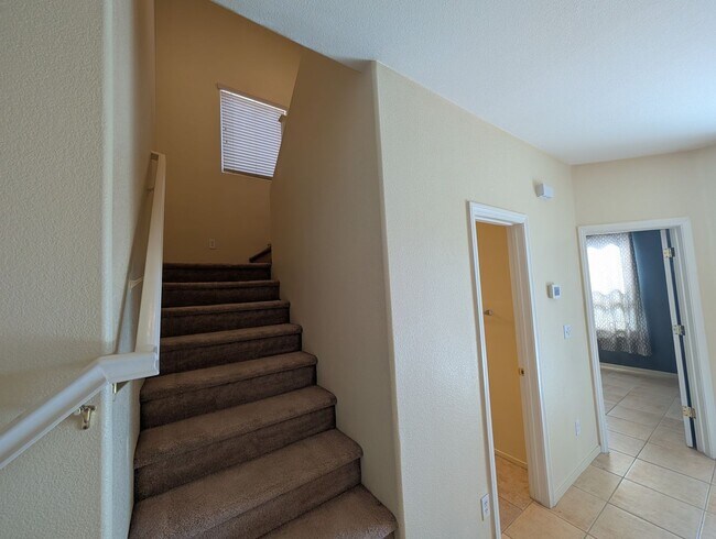 Building Photo - 9044 Partridge Hill St