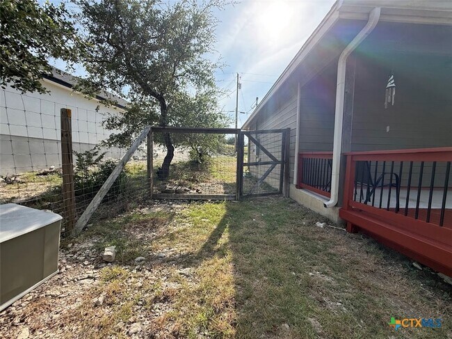 Building Photo - 1071 Rocky Ridge Loop