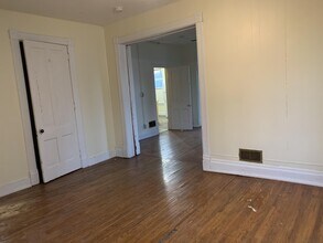 Building Photo - 140 Linwood Ave