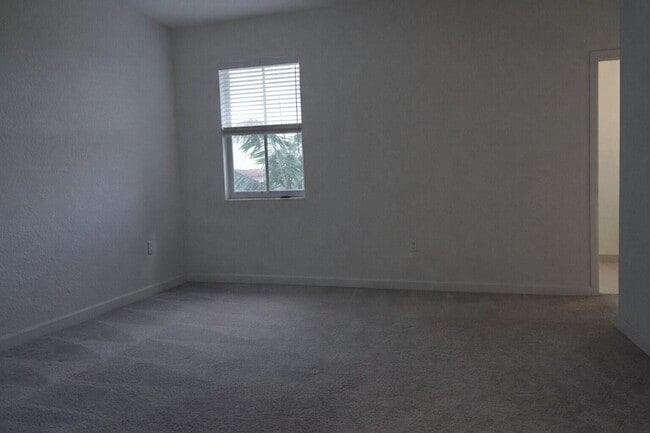 Building Photo - 11833 NW 47th Manor