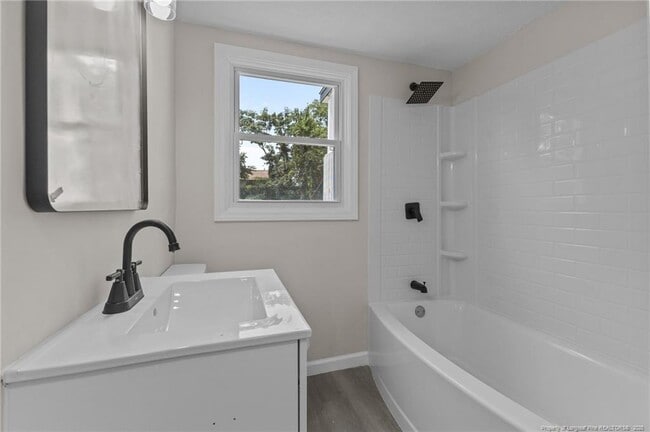 Building Photo - 7326 Hyannis Dr