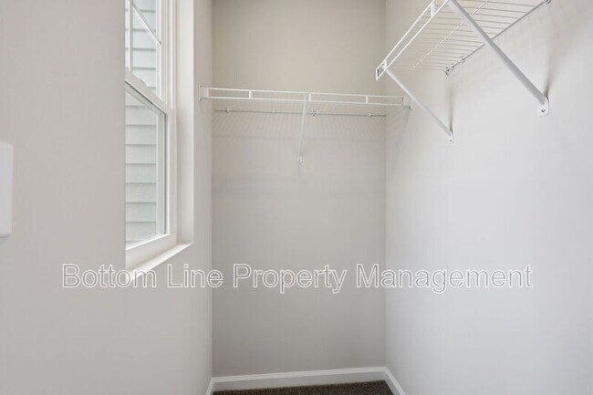 Building Photo - 2495 Tonoloway Dr