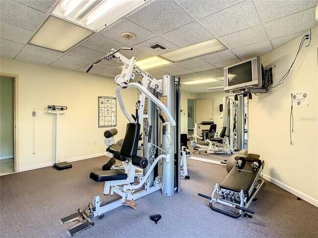 Building Photo - 2333 Feather Sound Dr