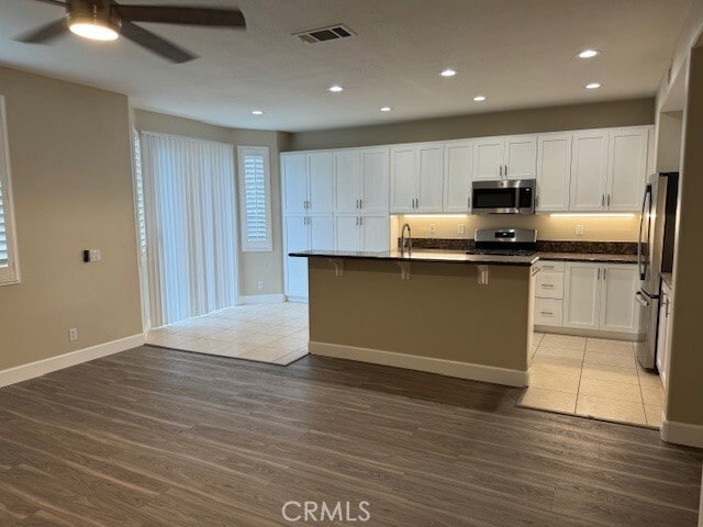 Building Photo - 6922 Monaco Pkwy