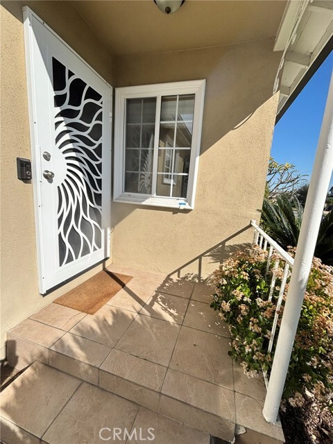 Building Photo - 9081 E Greenwood Ave