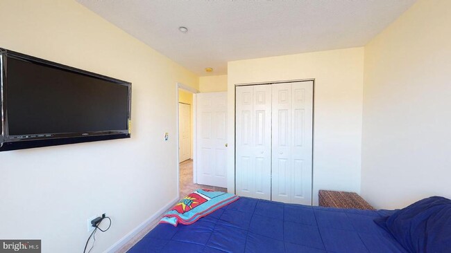 Building Photo - 12021 Calico Woods Dr