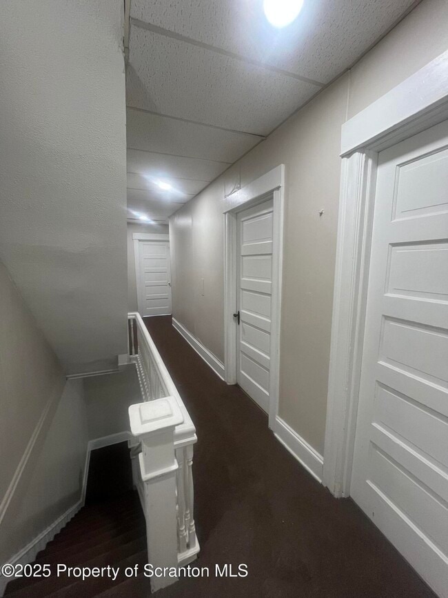 Building Photo - 304 Pittston Ave