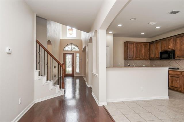 Building Photo - 4904 Newbridge Dr