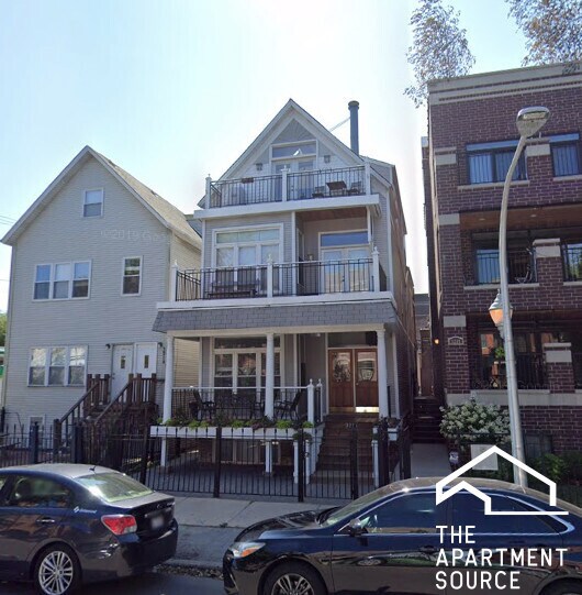 Primary Photo - 3216 N Racine Ave