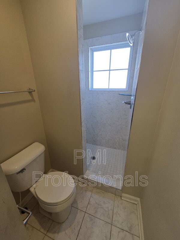 Building Photo - 4109 George Buchanan