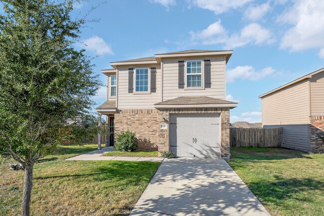 Primary Photo - 308 Yearwood Ln