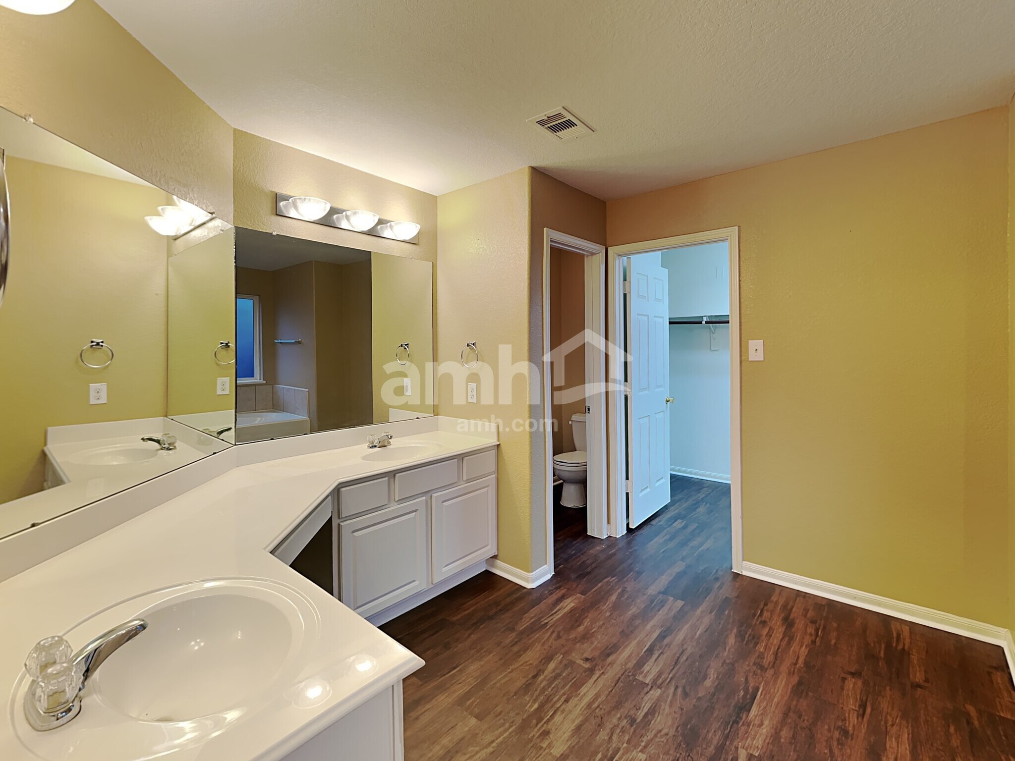 Building Photo - 22722 Canyonback Ct