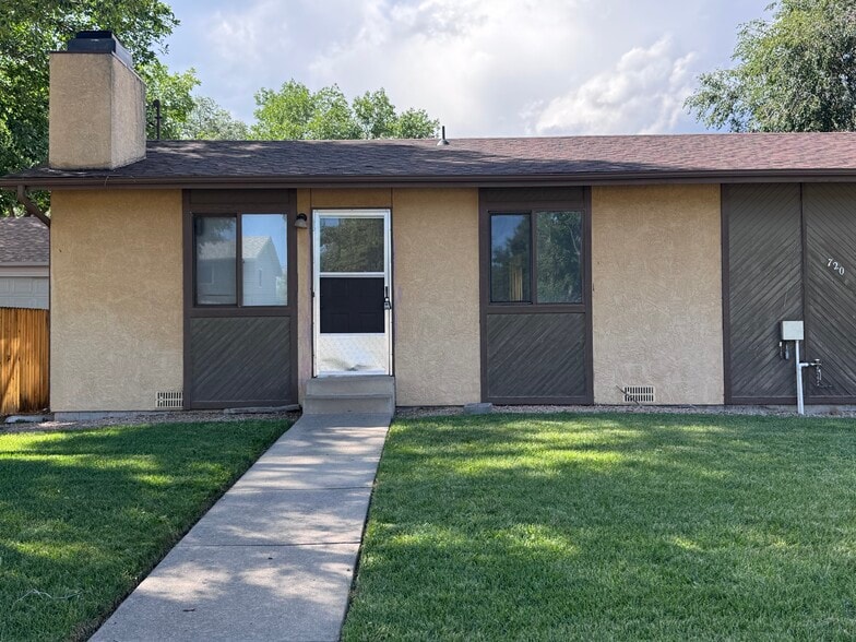 Building Photo - 720 S 24th St