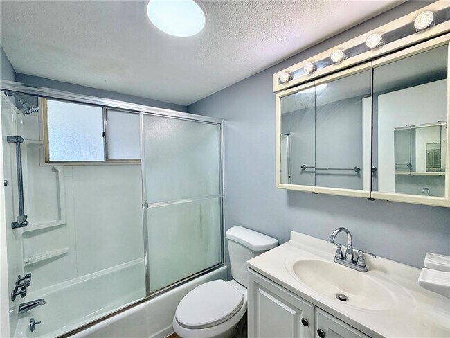 Building Photo - 1825 Flamingo Blvd