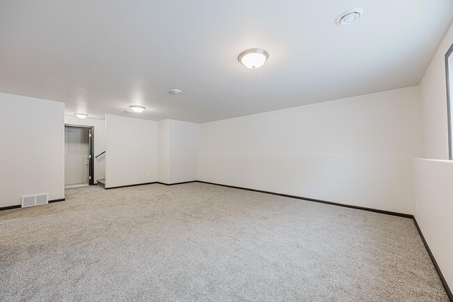 Building Photo - 7394 21st St S