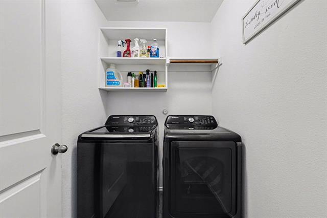 Building Photo - 4612 Azurite Rd