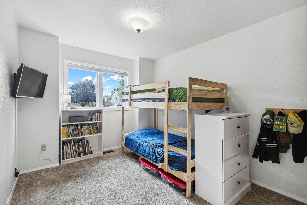 Building Photo - 1695 Mullan Trl