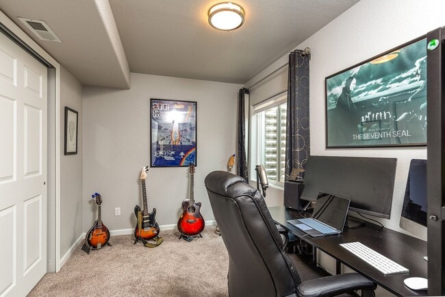 Building Photo - 7256 Red Cardinal Loop