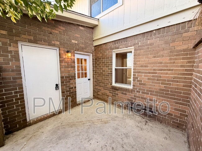 Building Photo - 4716 Leaf Crest Ct