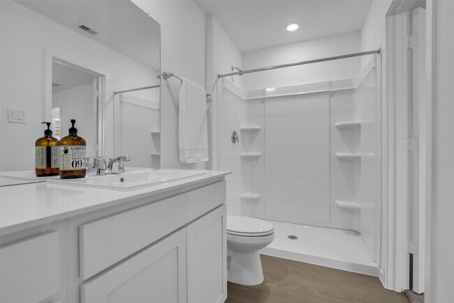 Building Photo - 18065 Trepito Ave