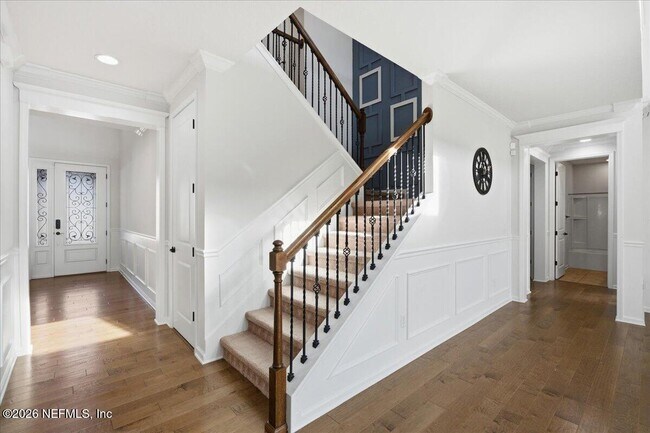 Building Photo - 102 Ann Scott Dr