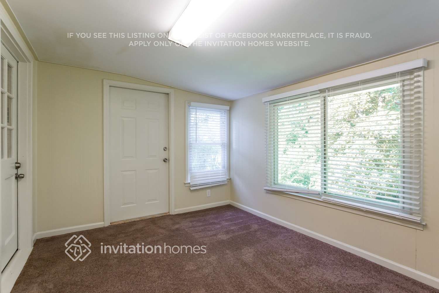 Building Photo - 4656 E Glen Ridge Cir