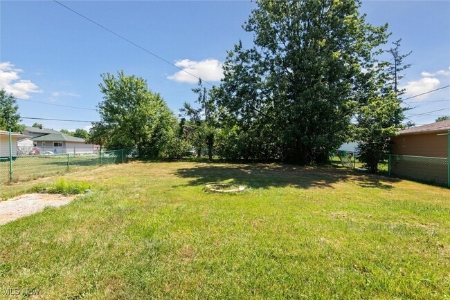 Building Photo - 5951 Marra Dr
