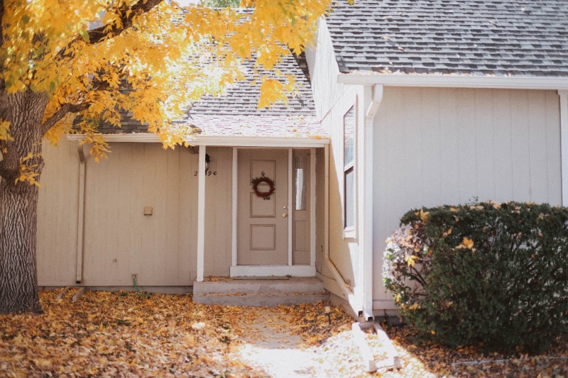 Primary Photo - 2639 S Xanadu Way