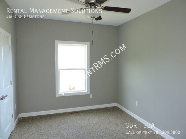 Building Photo - 4403 SE Gemstone-