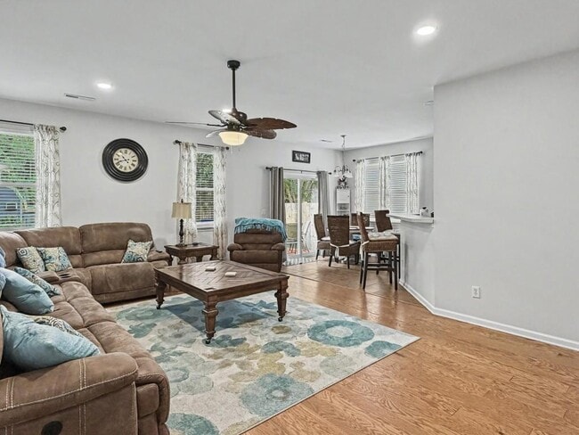 Building Photo - 9406 Night Harbor Dr
