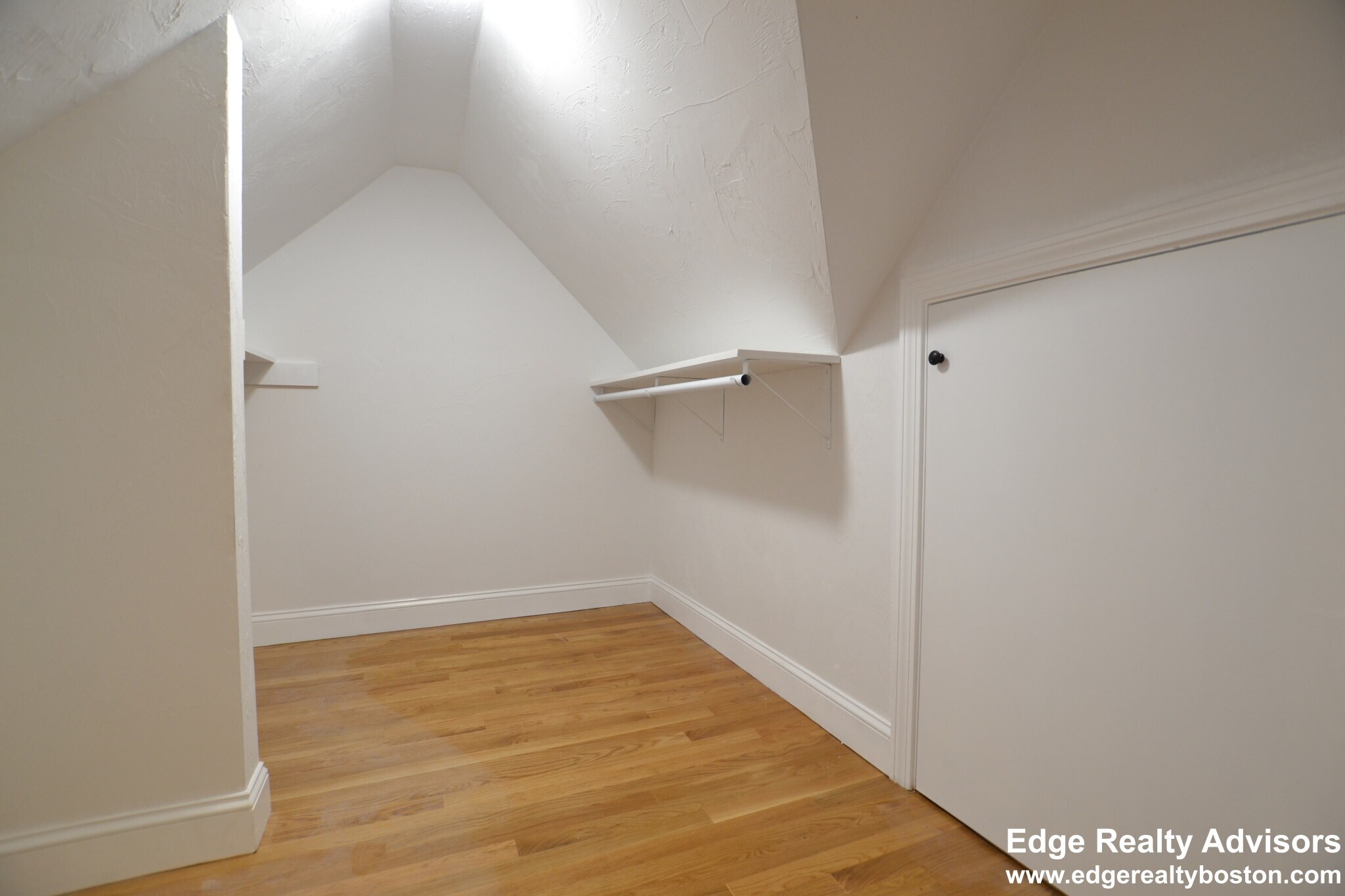 Building Photo - 68 Foster St