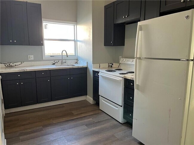 Building Photo - 2317 N Claiborne Ave