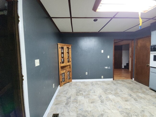 Building Photo - 172 Blair Rd