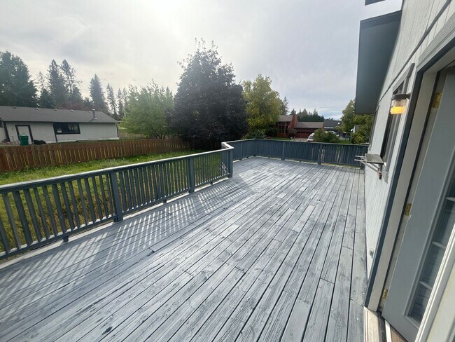Building Photo - Charming 2 Bed, 2 Bath Home! *SPECIAL: $50...