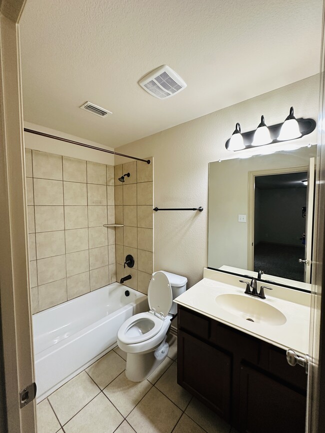 Building Photo - 2249 Salado Dr
