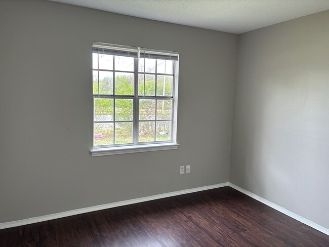 Building Photo - Very Nice Home in Raleigh - Open To Section 8