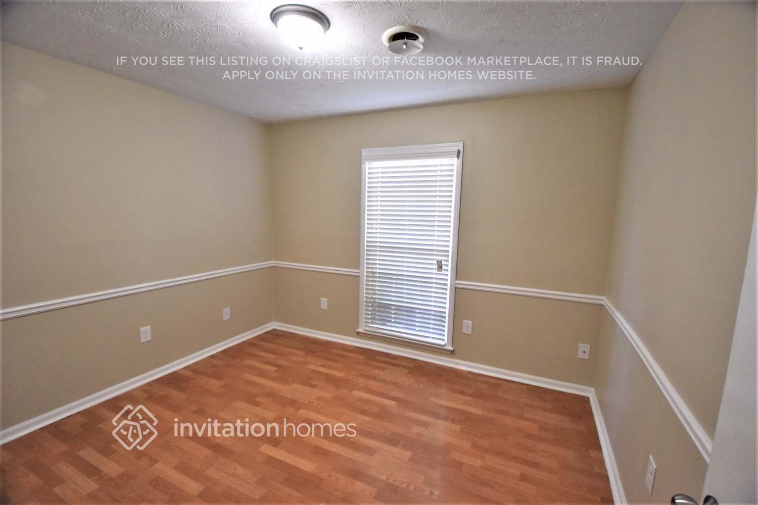 Building Photo - 207 Rennes Ct