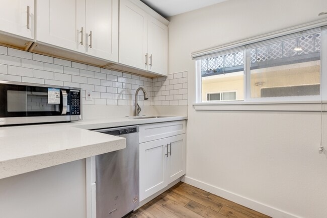 Building Photo - 631 Indiana Ave