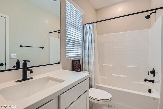 Building Photo - 11604 Desert Hollow Avenue
