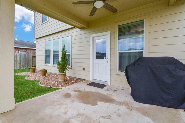 Building Photo - 3322 Aegean Dr