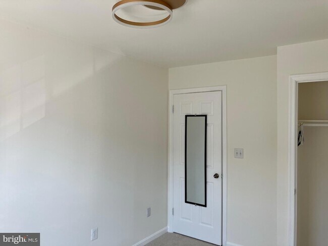 Building Photo - 2131 Dominion Heights Ct