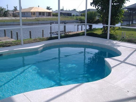 Building Photo - 1512 SE 20th St