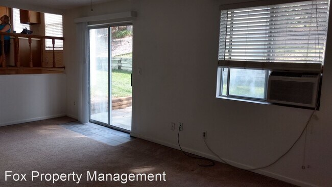 Building Photo - 3 br, 2 bath House - 2195 Cliffrose Lane