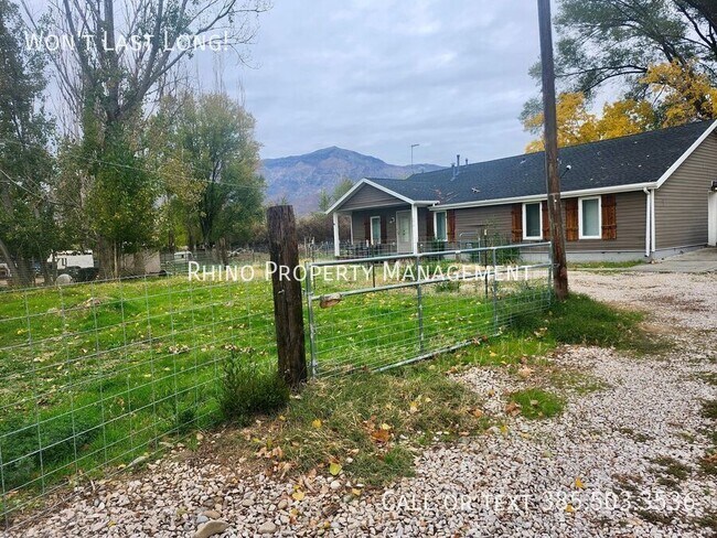 Building Photo - 2412 N 2000 W