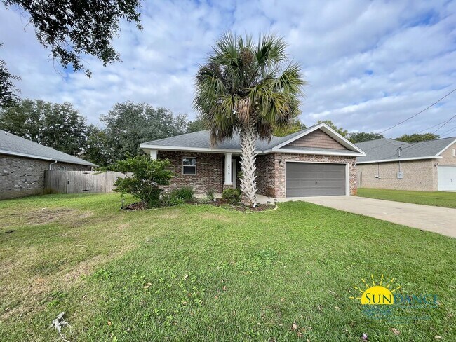 Building Photo - Pristine 3 Bedroom Home in Mary Esther!