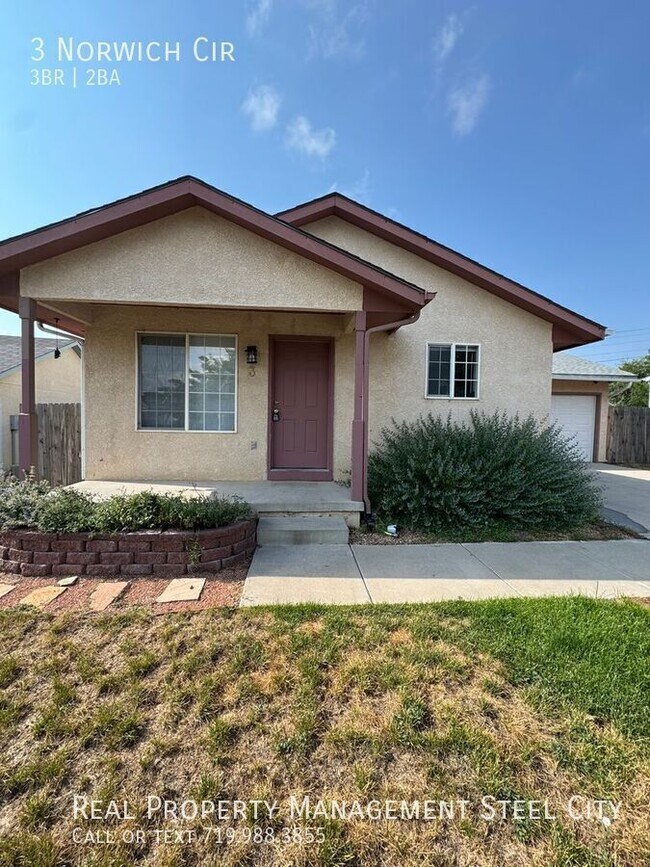 Primary Photo - 3 Norwich Cir