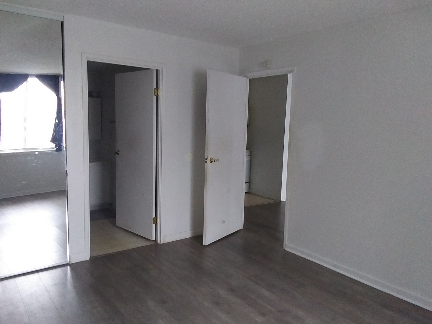 Building Photo - 1750 N Marywood Ave